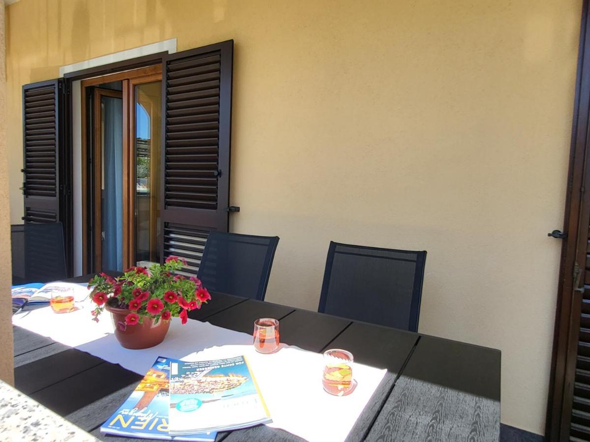 Cozy Mandula Apartment